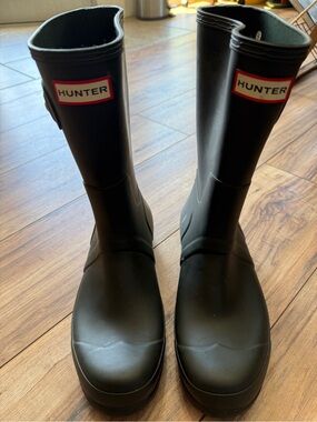 Hunter Dark Green Men’s Original Short  Rain Boots
